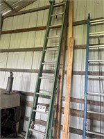 22ft Fiberglass Extension Ladder