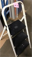 3 Step - Stepping Stool folding and storable