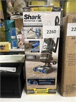 Shark totator pet pro