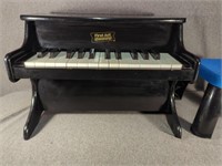 First Act Discovery Miniature Piano w/ Stool