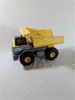 Yellow 17" metal dump and cab TONKA truck.