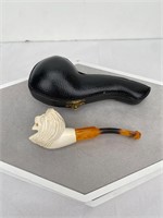 Vtg NOS Carved Meerschaum Lion Pipe w/ Case