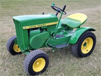 John Deere Round Fender 112 Lawn Tractor