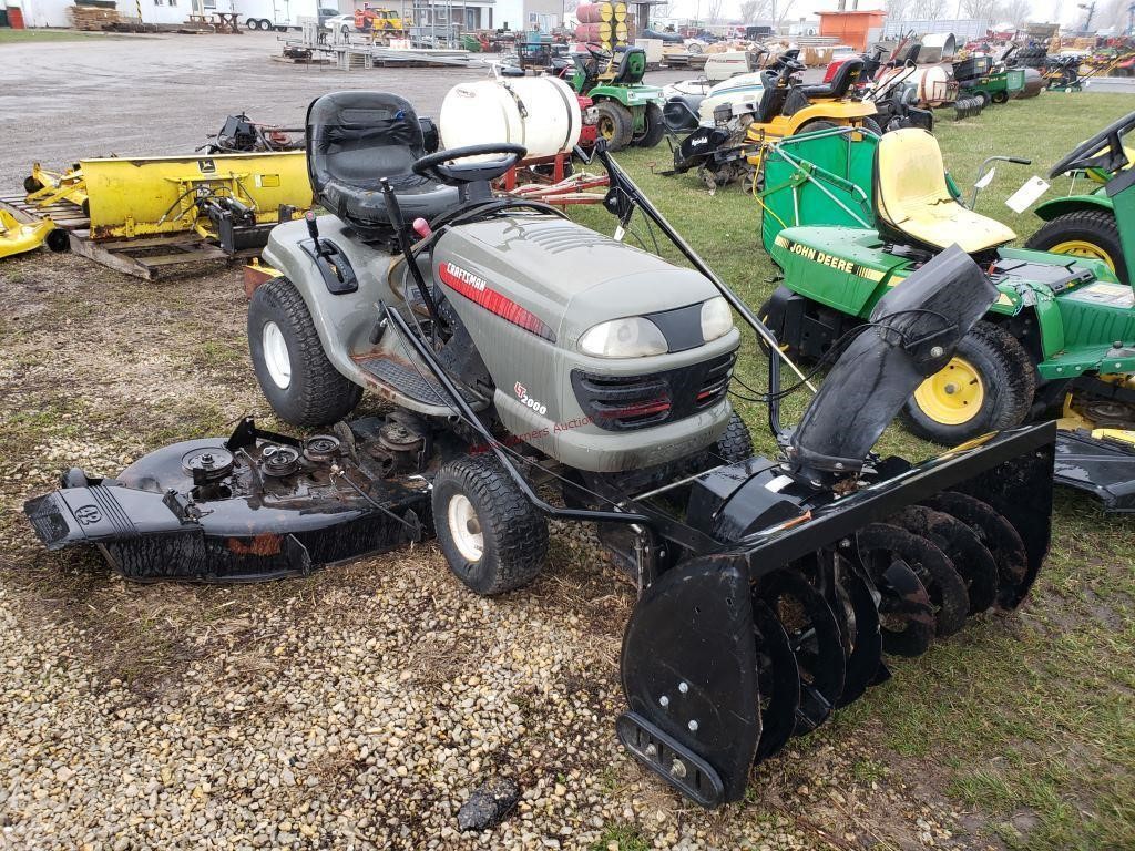 Craftsman LT2000 Mower w/ 42" Deck