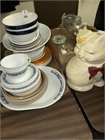 Corelle cups & saucers, bowls, plates, etc.