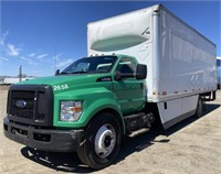 (CR) 2012 Ford F650 Super Duty Box Truck