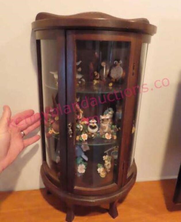 Small 22in what-not curio cabinet & figurines