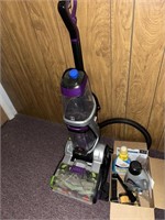 Bissell PetPro carpet cleaner w/ solutions