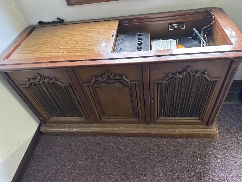 Console stereo/record player