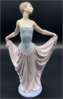 Lladro The Dancer Figurine #05050