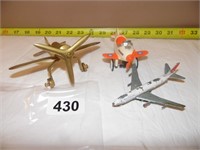 3 TOY AIRPLANES