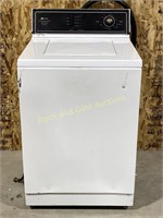Maytag Heavy Duty Large Capacity Washing Machine