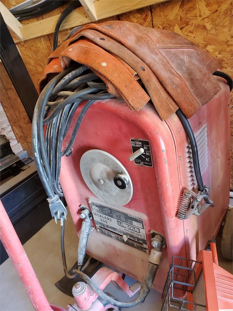 Lincoln Idealarc  250 Arc Welder 250 AMP