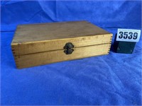 Wood Box w/Push Button Latch, 9 1/8X6X2.25"