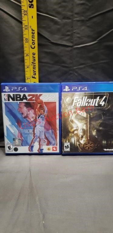 2 Ps4 Games. Disk Looks Really Good.