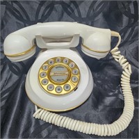 A Blast From The Past working Princess Phone
