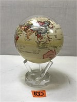 Mova Liquid Motion World Desk Globe (7"H W/ Base)