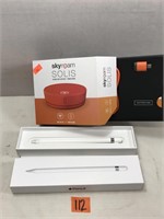 Apple Pencil and Skyroam Solis WIFI Hotspot