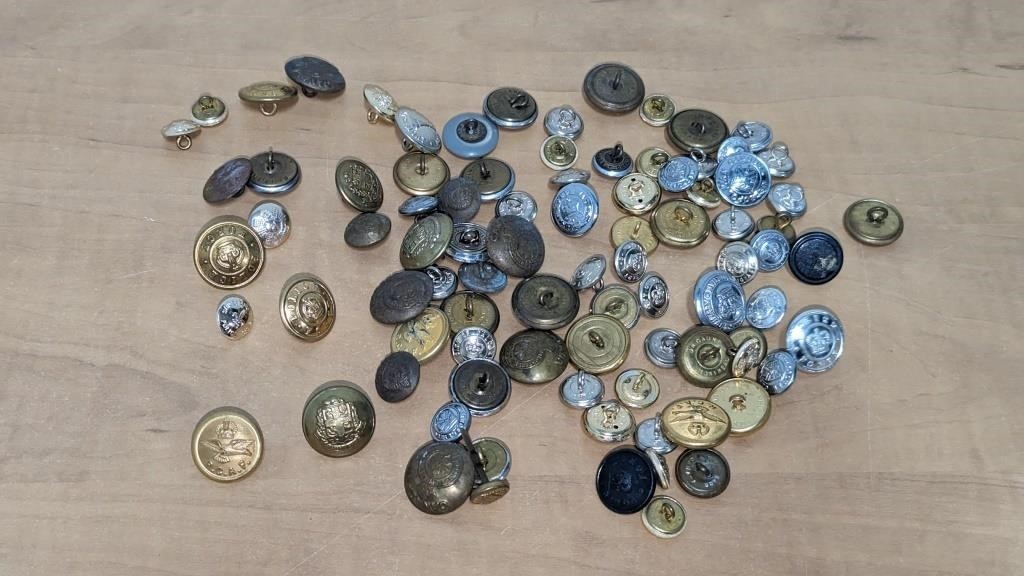Lot of Military & Police Buttons
