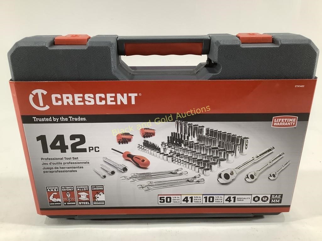 NEW Crescent 142Pc Professional Tool Set