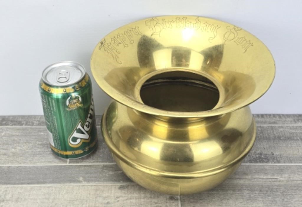 ANTIQUE BRASS ENGLISH SPITTOON W/ FUNNY ENGRAVING | Live and Online ...