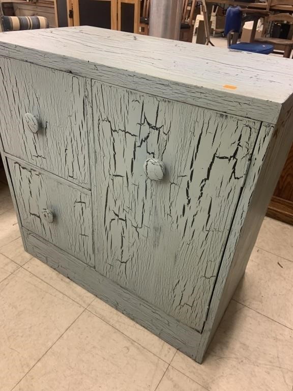 Metal Cabinet  29 x 16 x 29 inches