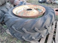 Oliver 55 / 550 Tractor Rims & Tires