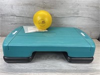 BOLLINGER AEROBIC PLATFORM STEP & CORE BALL