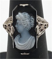 Antique 14k Gold Filigree Cameo Ring