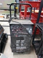 Schumacher Battery Charger - Works