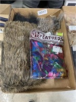 Craft fur & feathers