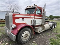 BKLT 1985 Peterbilt 359