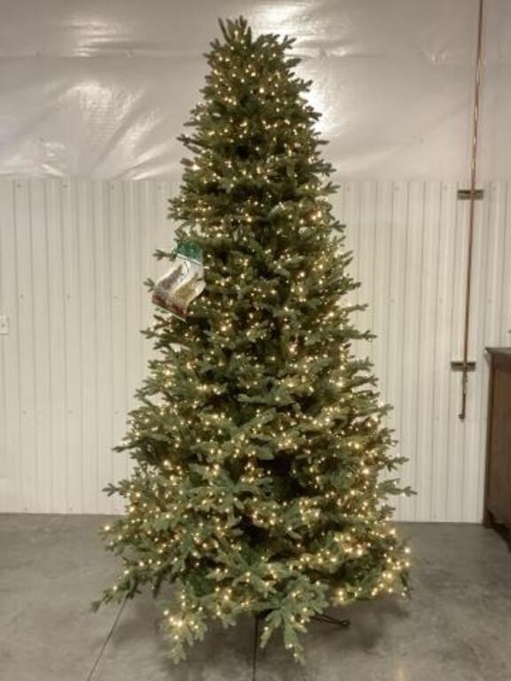 9 ft Pre-Lit Artificial Christmas Tree