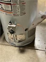 Rheem® 40 Gallon Gas Water Heater