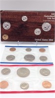 1985 U.S Mint Uncirculated Coin Set P&D