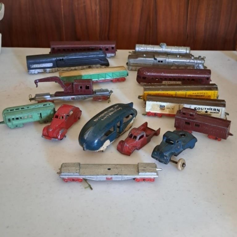 Tootsie Toys, Small Train Cars