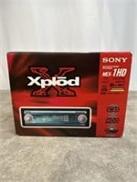 Sony Xplod car stereo system model MEX-1HD