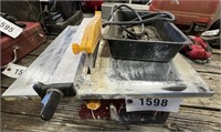 CHICAGO ELECTRIC TILE SAW