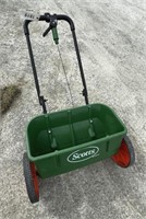 SCOTTS SEED SPREADER