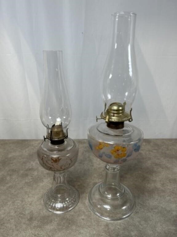 Glass oil lamps, set of 2