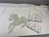 VINTAGE BABY BLANKET & EMBROIDERED PILLOW CASES