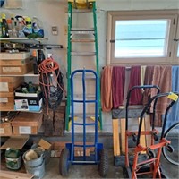 Werner 6 Ft Fiberglass Ladder, 2 Wheel Dolly