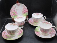 4 ROYAL ALBERT "BLOSSOM TIME" TEA CUPS AND SAUCERS