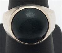 Silver Ring W Dark Green Stone