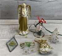 ASSORTED ORNAMENTS GLASS CERAMIC PORCELAIN