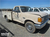 (DMV) 1990 Ford F-250 Super Duty Pickup