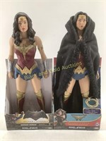 (2) New Wonder Woman Big-Figurines