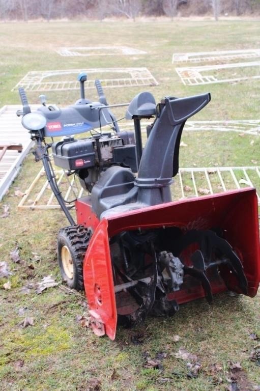 TORO POWERMAX SNOWBLOWER