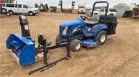 New Holland TZ18DA Compact Tractor w/ Bagger & Blo