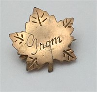 Silver Engraved Leaf Pin